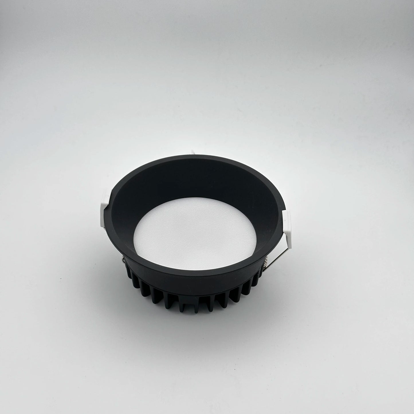 Recessed Anti Glare LED Downlights Black/White LED Ceiling Spot Lights AC85~265V Background Lamps Indoor Lighting