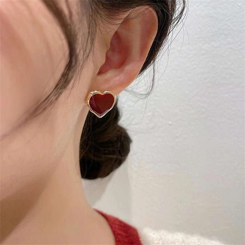 Big Peach Red Heart Stud Earrings for Women Korean Simple Fashion Enamel Cute Geometry Jewelry Accessories Gift
