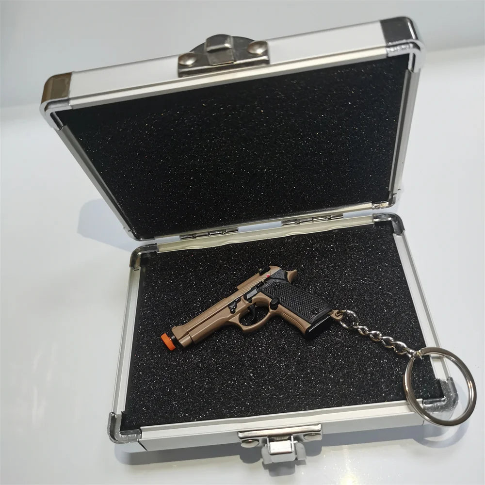 Alloy 1:4 92F Pistol Portable Toy Gun Model Detachable Keychain Fidget Toy for Boy Collection Adults Christmas Xmas Gift