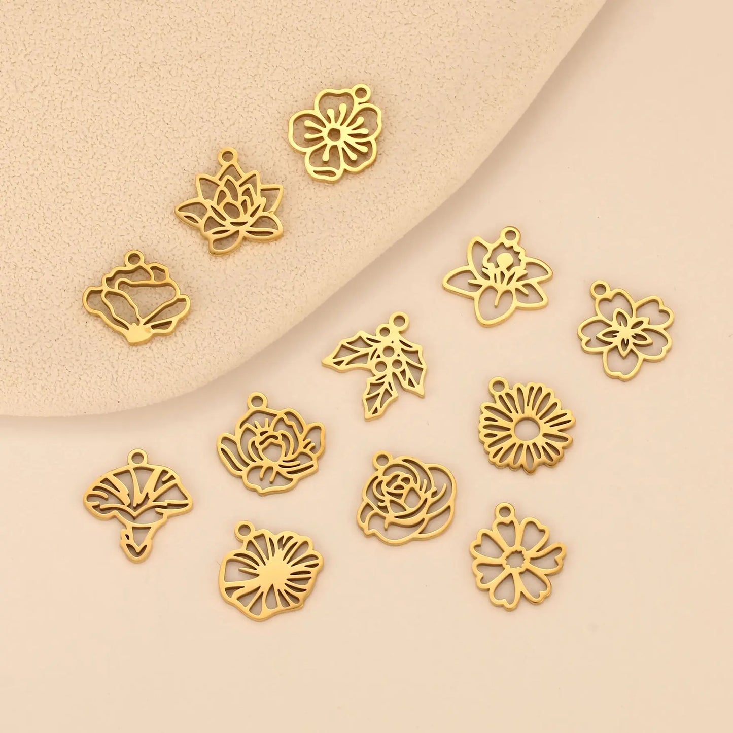 5Pcs Stainless Steel Birth Month Flower Charms Birthday Flower Dangles Plant Floral Pendant DIY Necklace Earrings Jewelry Making