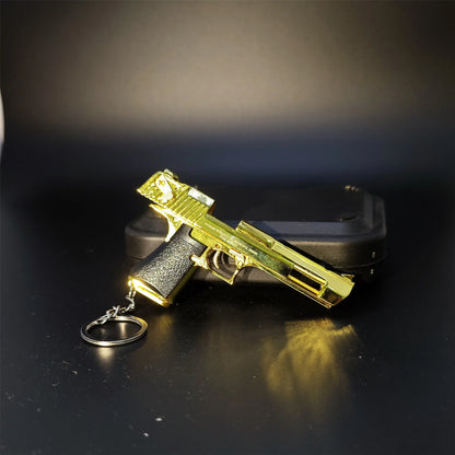 Mini Golden 1:3 Scale Alloy Desert Eagle Pistol Keychain Perfect Detachable Model Gift For Children/Men/Gun Lovers And Collect