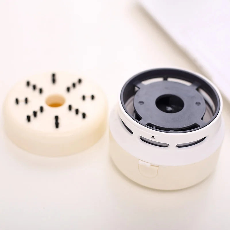 Deli Portable Desktop Cleaner Mini Desk Vacuum Cleaner 18880 for School Classroom School Office Supplies