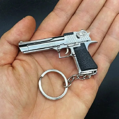 Desert Eagle Keychain Pendant 1:4 Size Proportional Model Detachable High Quality Alloy Keychain Ornament Holiday Birthday Gift