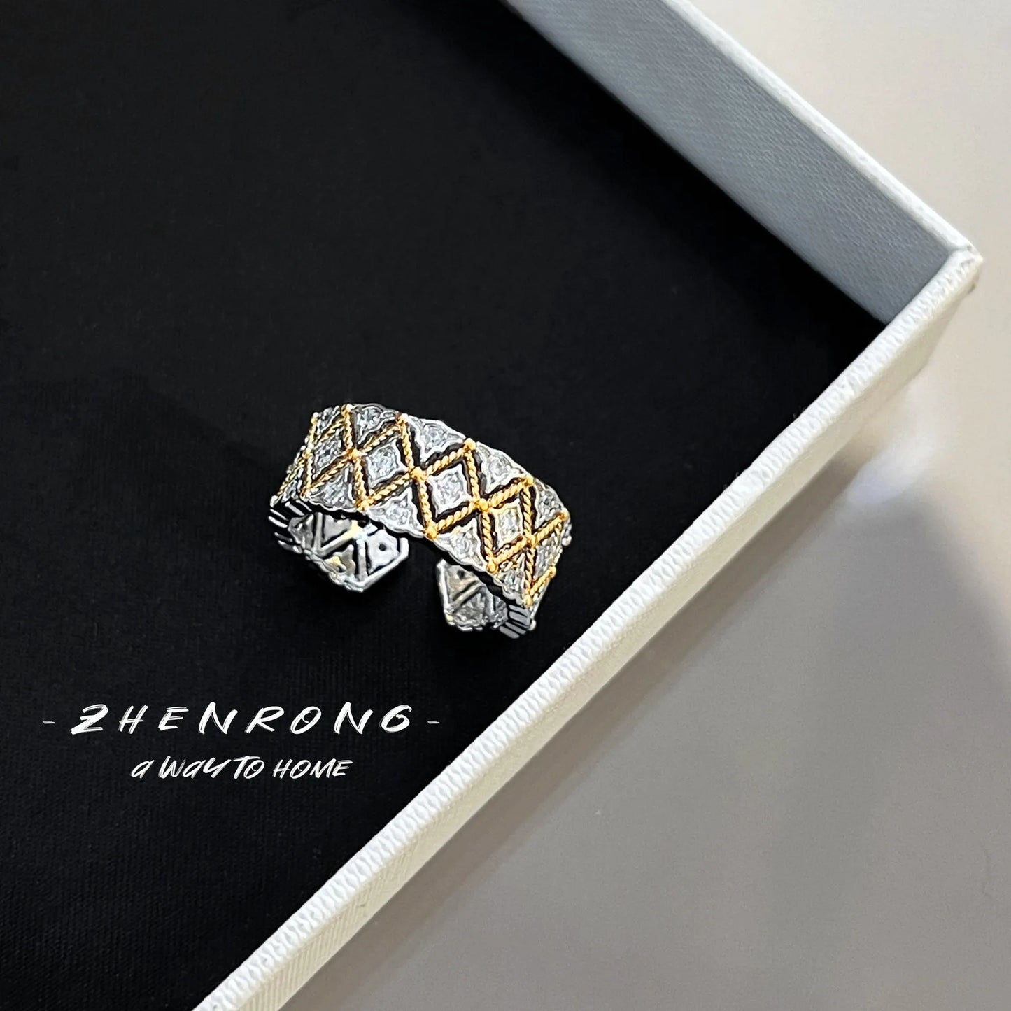 Foydjew Italian Vintage Hewelry Rhombus Carved Hollow Bracelets Bangles Ring Medieval Style Retro Jewelry Sets For Women