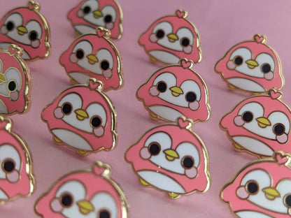 Kawaii Tiny Frog Hard Enamel Pin Pink/ Green Frogs Lapel Pins Animal Badge Brooch for Jewerly Accessory