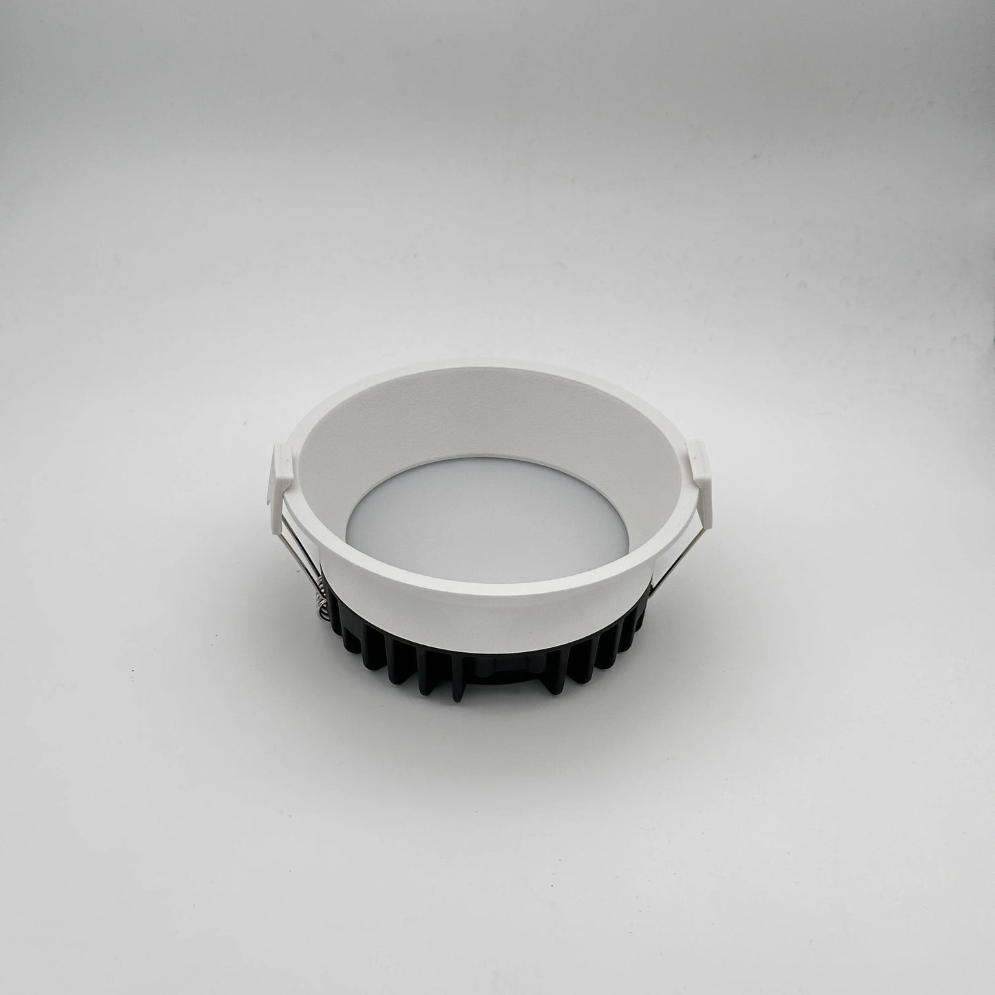 Recessed Anti Glare LED Downlights Black/White LED Ceiling Spot Lights AC85~265V Background Lamps Indoor Lighting