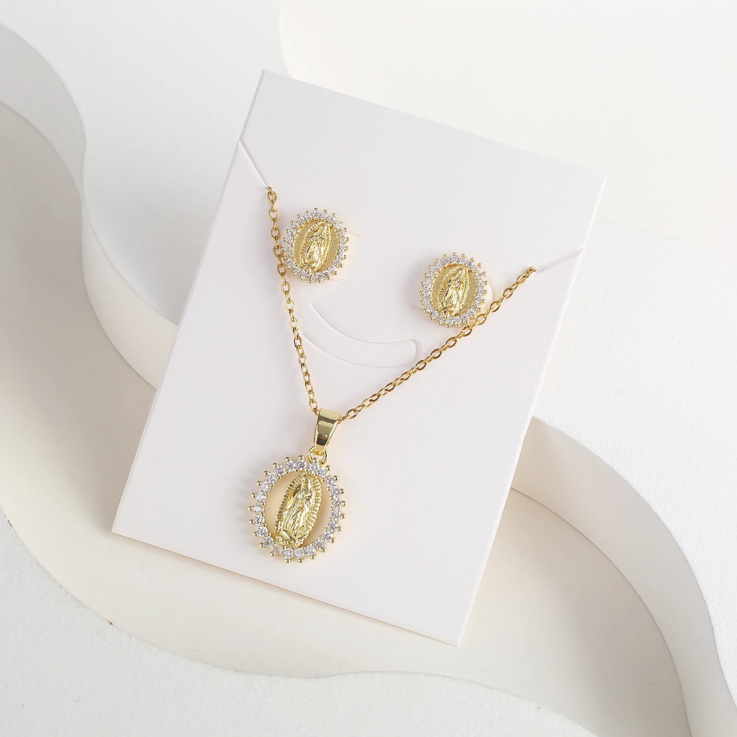 Classic Anti-Allergic Maria Pendant Necklace Set High Quality Zirconia 18K Gold Plated Stud Earrings Women Girls Religious Gifts