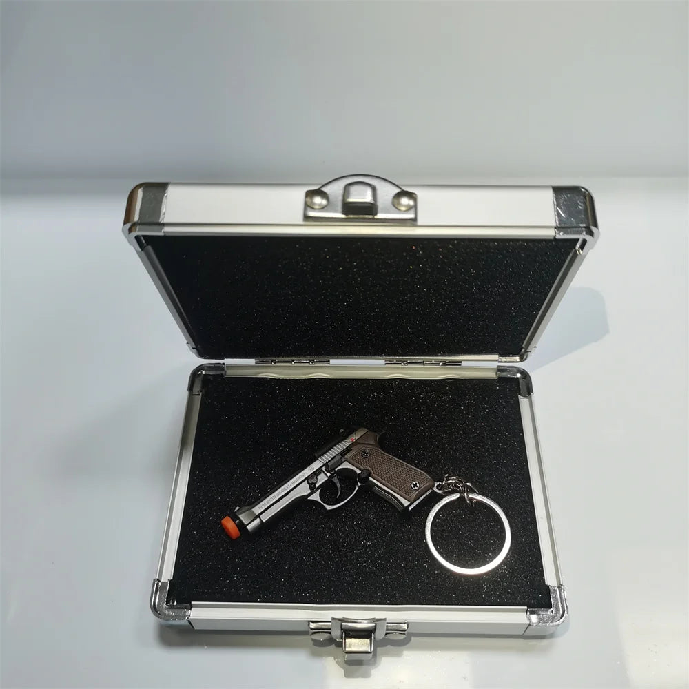 Alloy 1:4 92F Pistol Portable Toy Gun Model Detachable Keychain Fidget Toy for Boy Collection Adults Christmas Xmas Gift