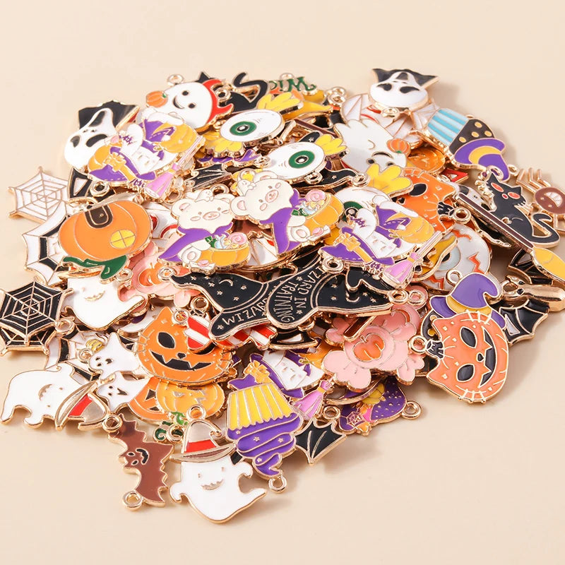 Leslie Mix 10/20/30pcs Halloween Charm Pumpkin Ghost Spider Bat Pendant for diy Earring Necklace Jewelry Making Accessories