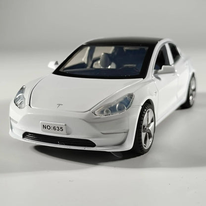 1:32 Model 3 Model X Alloy Diecast Metal Model Car Sound & Light Mini GT Miniature Collections Decorative Ornaments Gifts Friend