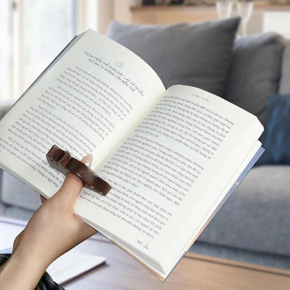 1 wooden pet cat reading bookmark Bookmark ring  Page guide marker Marking symbol Bookmark page holder Learning supplies