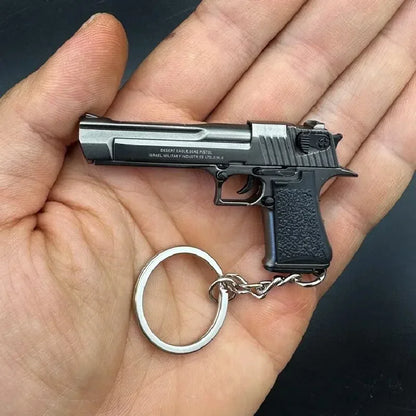 Desert Eagle Keychain Pendant 1:4 Size Proportional Model Detachable High Quality Alloy Keychain Ornament Holiday Birthday Gift